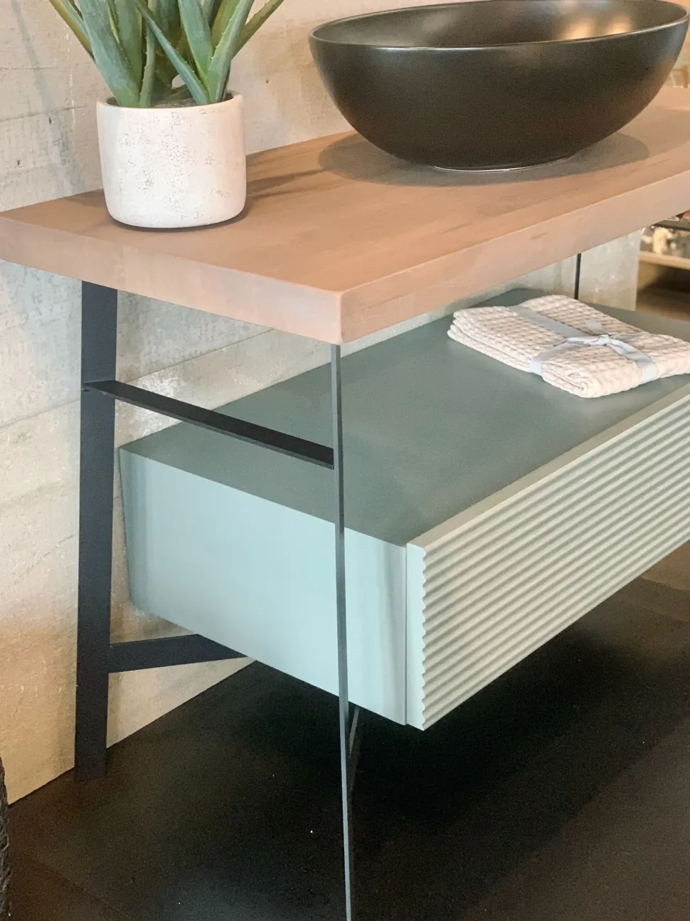 Liberty Devina nais: mobile da bagno con forte sconto