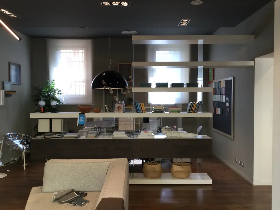 Libreria Air stile design di Lago scontata del 57%