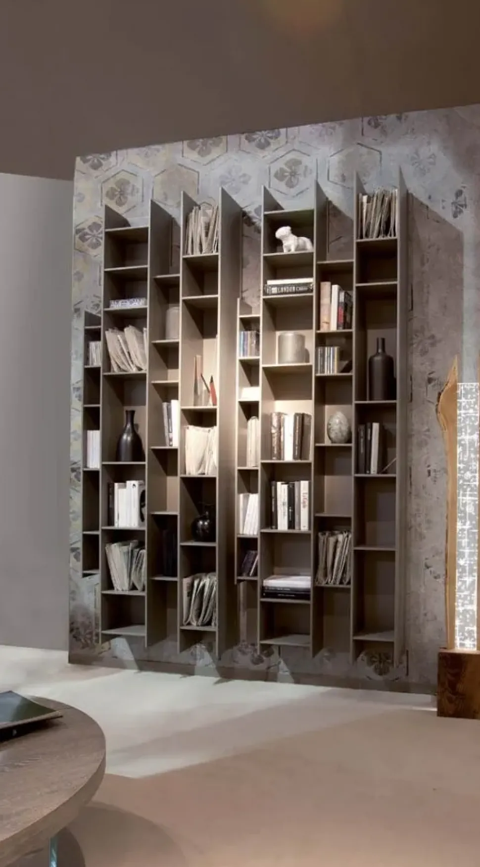 Libreria Byblos in stile moderno di Ozzio in OFFERTA OUTLET affrettati