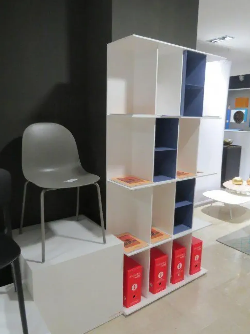 Libreria Division in stile design di Calligaris in OFFERTA OUTLET