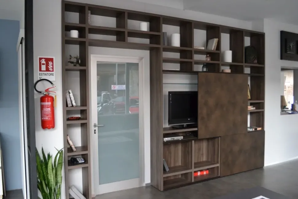 Libreria Fluida stile moderna di Scavolini scontata del 31%