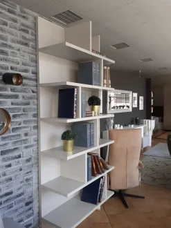 Libreria Free Morassutti in stile design con forte sconto