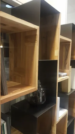 Libreria Gemini stile design di Nature design scontata del 35%