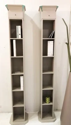 Libreria in laccato opaco stile design Albor B&b barcellona Design