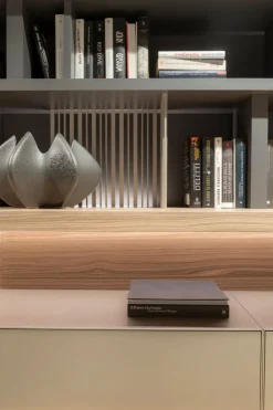 Libreria Isotta di Artigianale: contatta il venditore per scoprire il prezzo