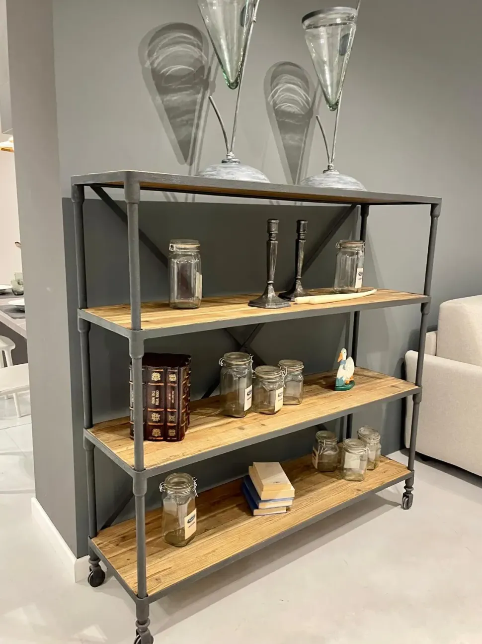 Libreria Libreria in legno e metallo stile moderna di Acheo scontata del 50%