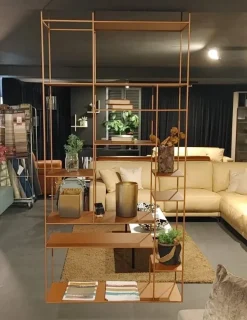 Libreria Libreria sospesa levia by ronda design stile design di Ronda design scontata del 35%