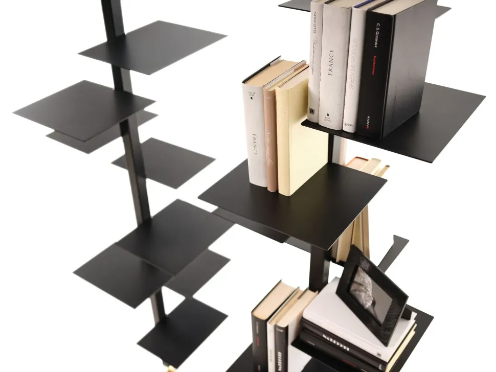 Libreria modello Adelaide metal di Mogg a prezzo riservato