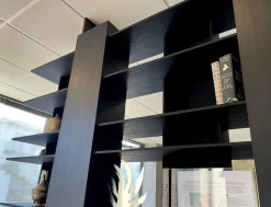 Libreria modello Blade bifacciale di Modulnova in Offerta Outlet