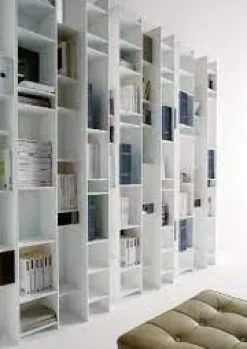 Libreria modello Byblos di Ozzio a prezzo scontato