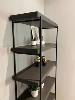 Libreria modello Libra di Connubia a prezzo riservato