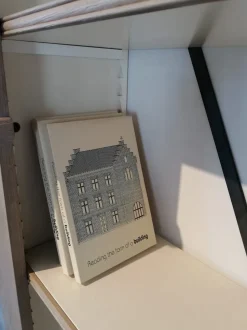 Libreria modello Libreria studio di Dialma brown a prezzo Outlet