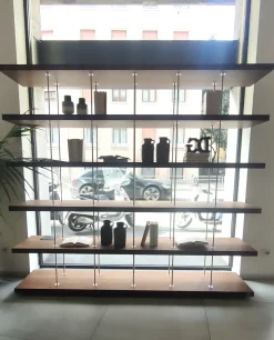 Libreria modello Piano design di Riva 1920 a prezzo riservato