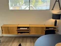 Libreria modello String di Collezione esclusiva a prezzo Outlet