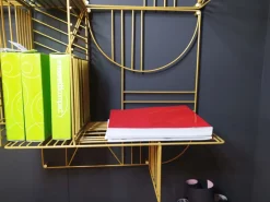 Libreria Mogg in metallo scontata -25%: scopri Musa