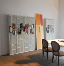 Libreria Random Mdf in stile design a prezzi outlet