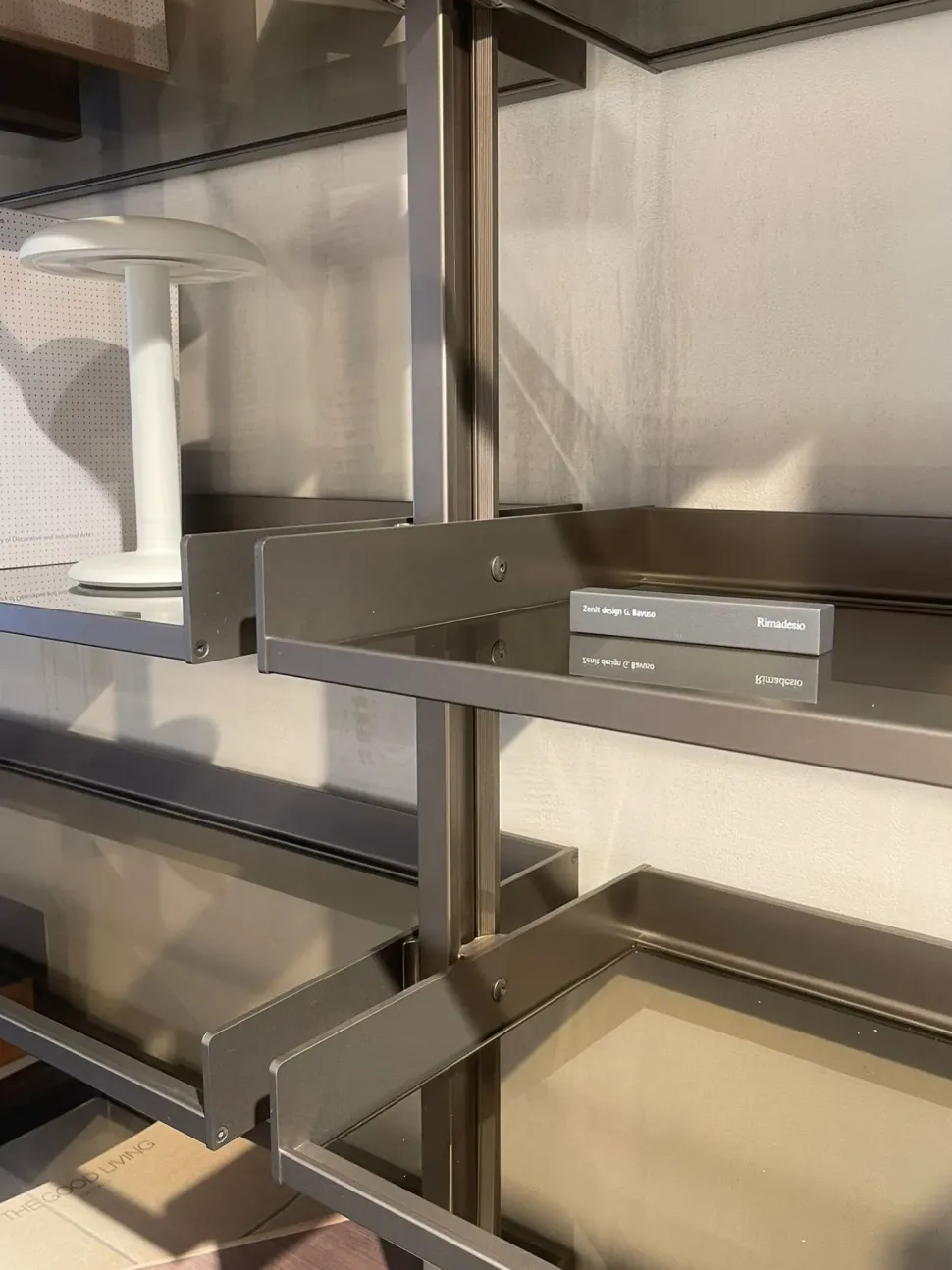 Libreria Rimadesio in metallo in Offerta Outlet: scopri Libreria rimadesio zenith