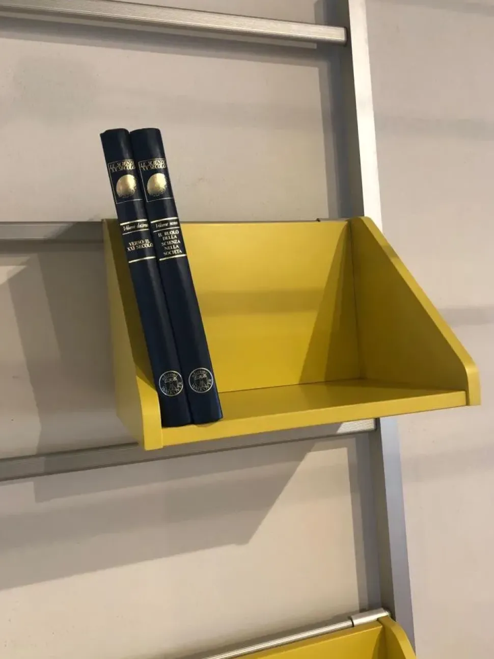 Libreria Spalliera Artigianale in stile moderno in offerta