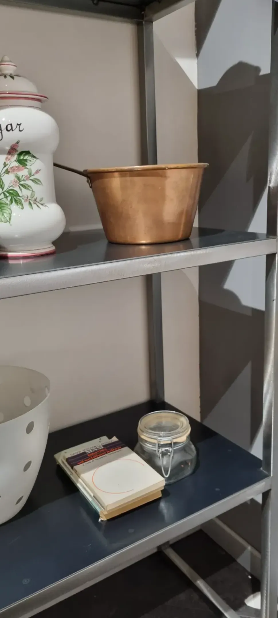 Libreria Tower di Baxter: richiedi ora il prezzo riservato