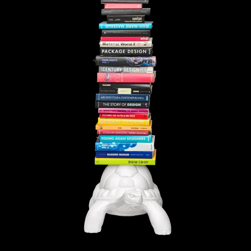 Libreria turtle carry bookcase in stile moderno di Qeeboo in OFFERTA OUTLET