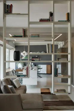 Libreria Weightless di Lago: richiedi il prezzo riservato