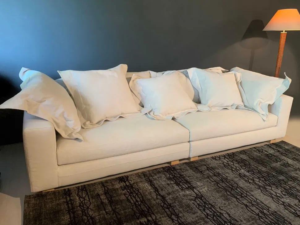 Lineare modello Nebula nine di Moroso a prezzi convenienti