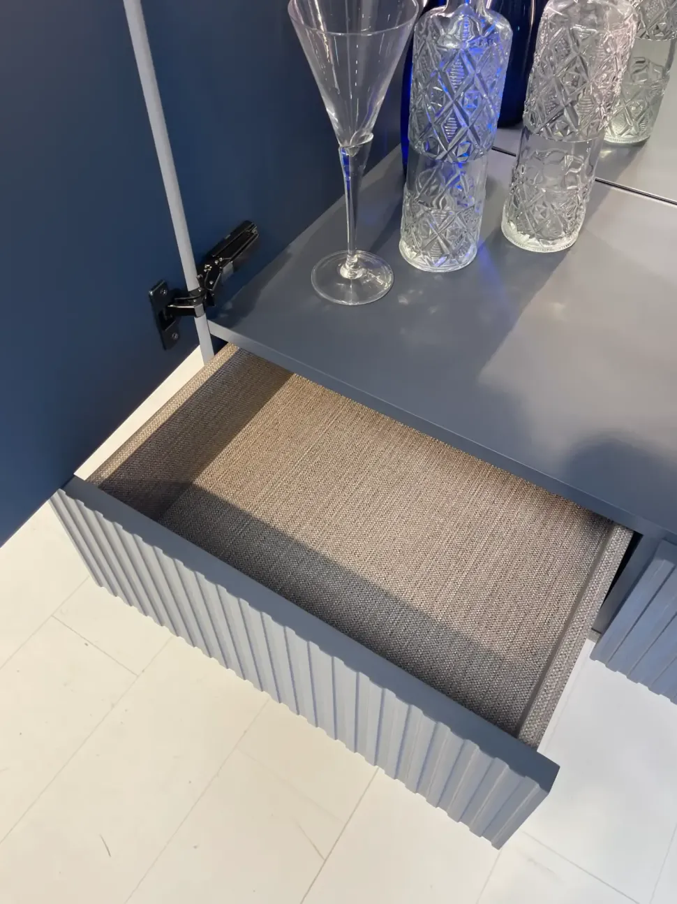 Madia Aqua olivieri in stile design di Olivieri in Offerta Outlet