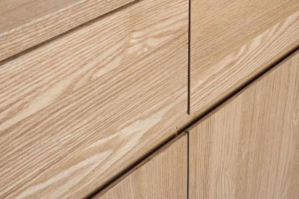 Madia in legno widald pronta consegna di Sedit in stile moderno scontata -25%