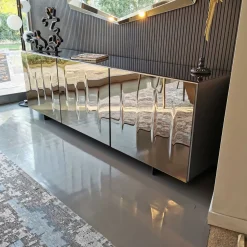 Madia in stile design Carnaby di Cattelan italia a prezzo scontato