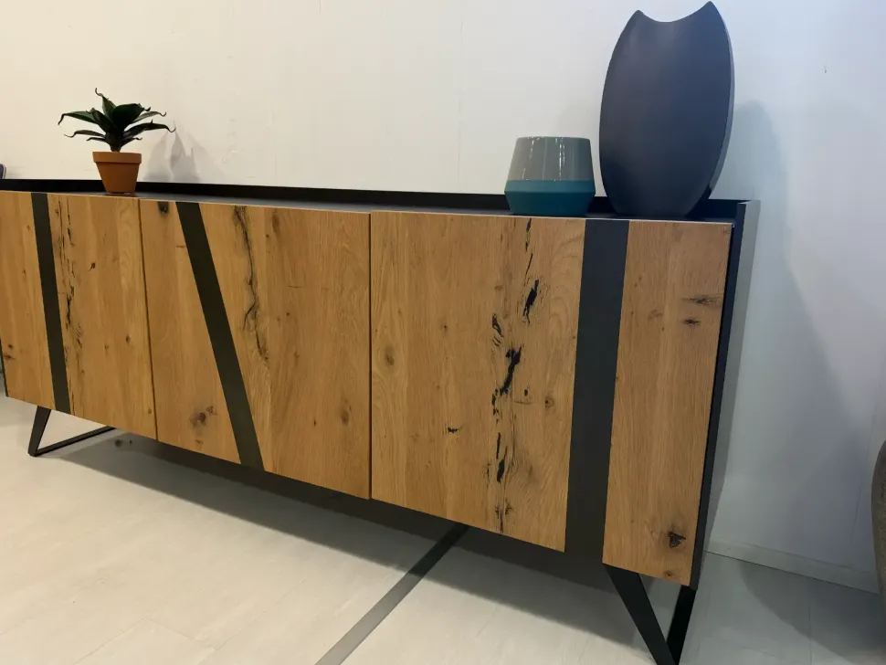 Madia in stile design Elly di Alta corte a prezzo Outlet