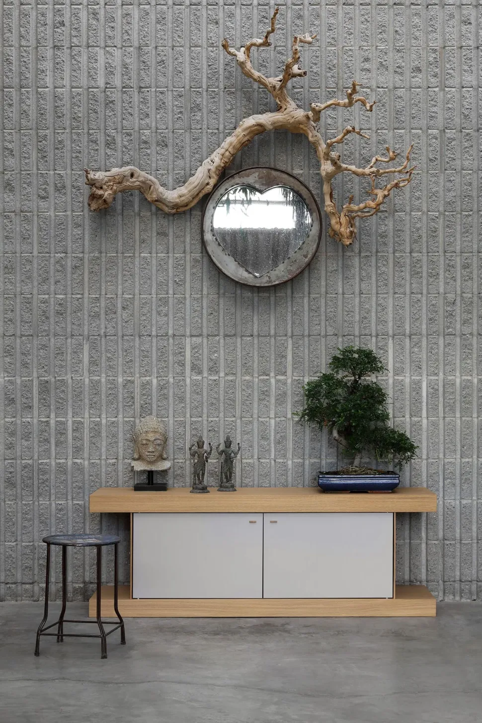 Madia in stile design F2/form line 401 di Forme’s in offerta