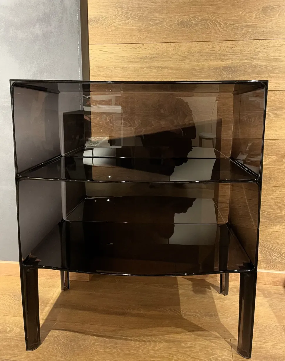 Madia in stile design Ghost buster di Kartell in Offerta Outlet