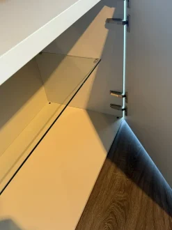 Madia in stile design Lago madia 36e8 di Lago a prezzo scontato