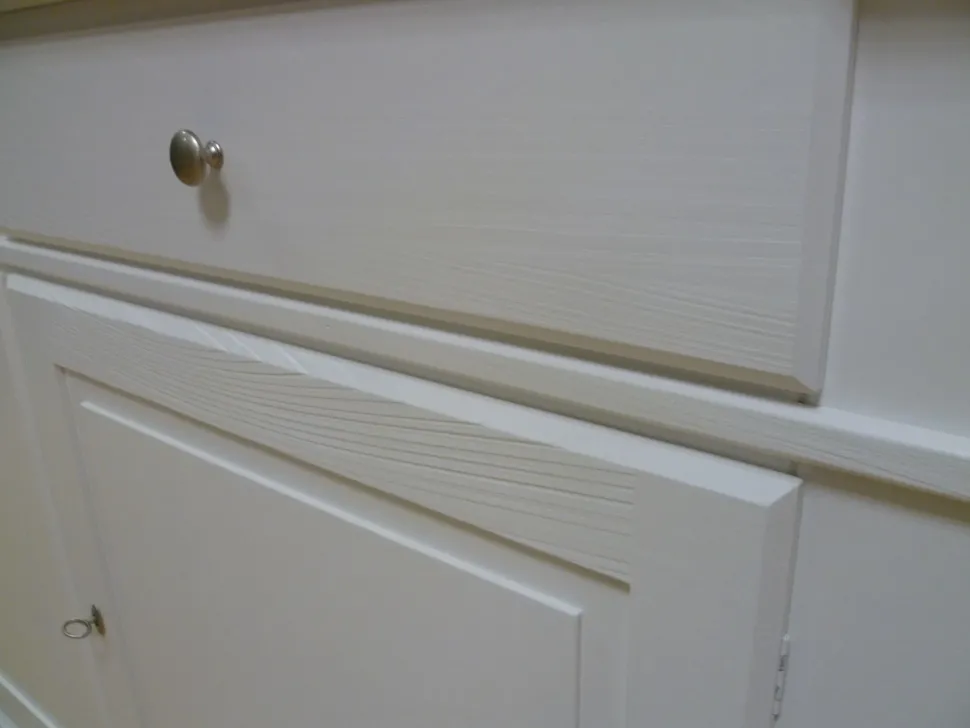 Madia in stile design Madia campagne di Artigianale in Offerta Outlet