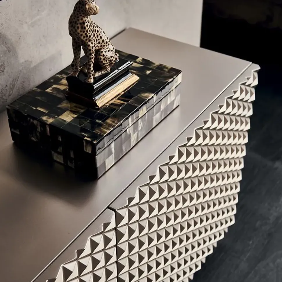 Madia in stile design Royalton di Cattelan italia scontata