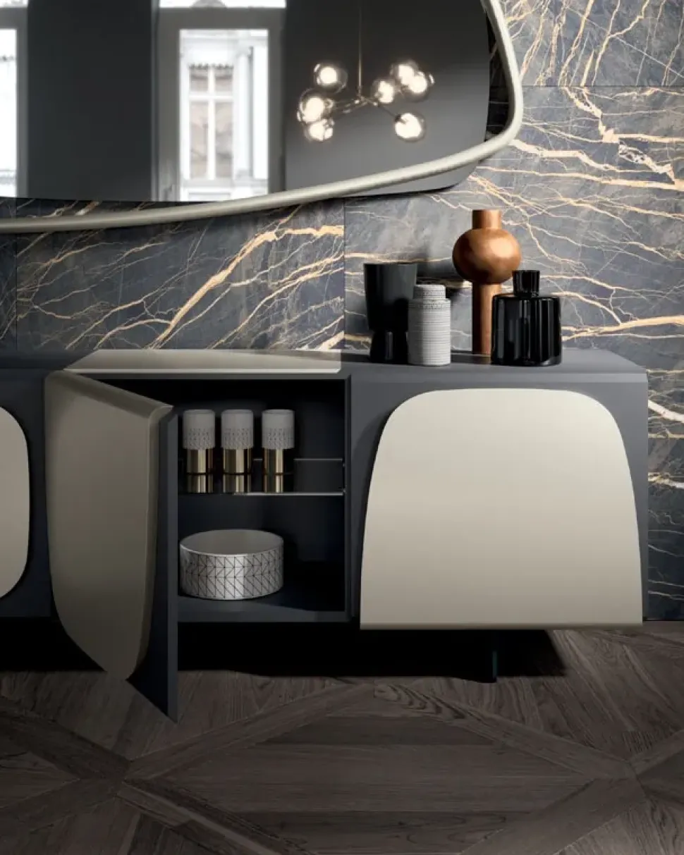 Madia in stile design Trilogy di Ozzio scontata