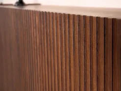 Madia in stile design Zero.22 di Devina nais in offerta  approfittane ora!