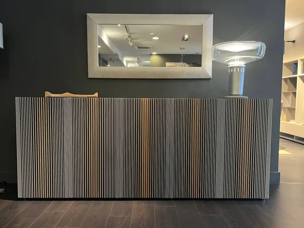 Madia in stile moderno Carlos di Horm scontata