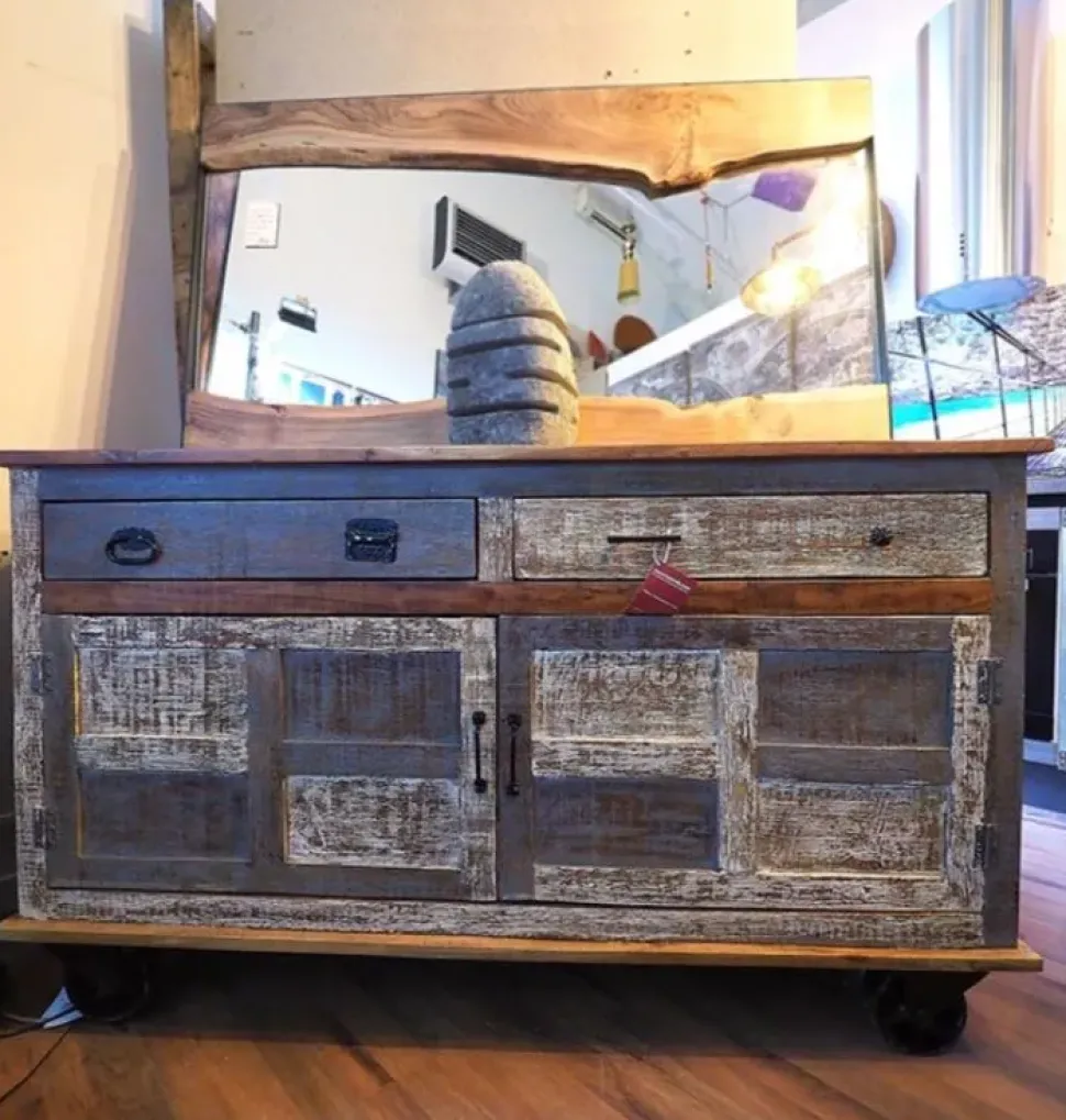 Madia in stile moderno Madia credenza industriale con ruote di Outlet etnico a prezzo Outlet