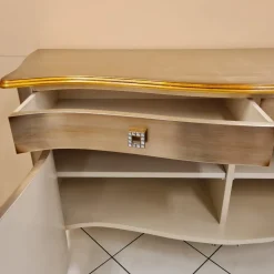 Madia in stile moderno Matisse di Artigianale in offerta