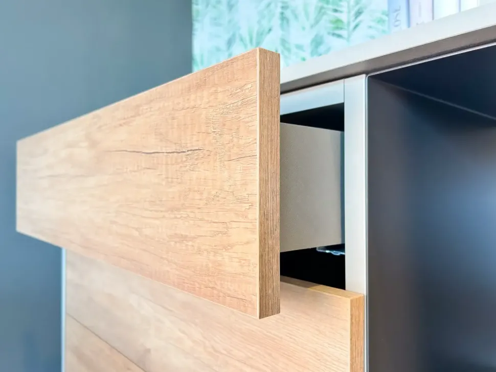 Madia Madia di Tomasella in stile moderno scontata -40%