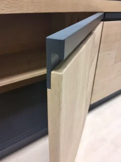 Madia Miami di Le fablier in stile moderno scontata -36%