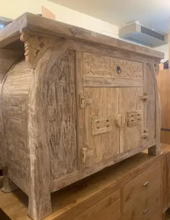 Madia modello Madia credenza teak sbiancata 120 140 cm di Outlet etnico a prezzo Outlet