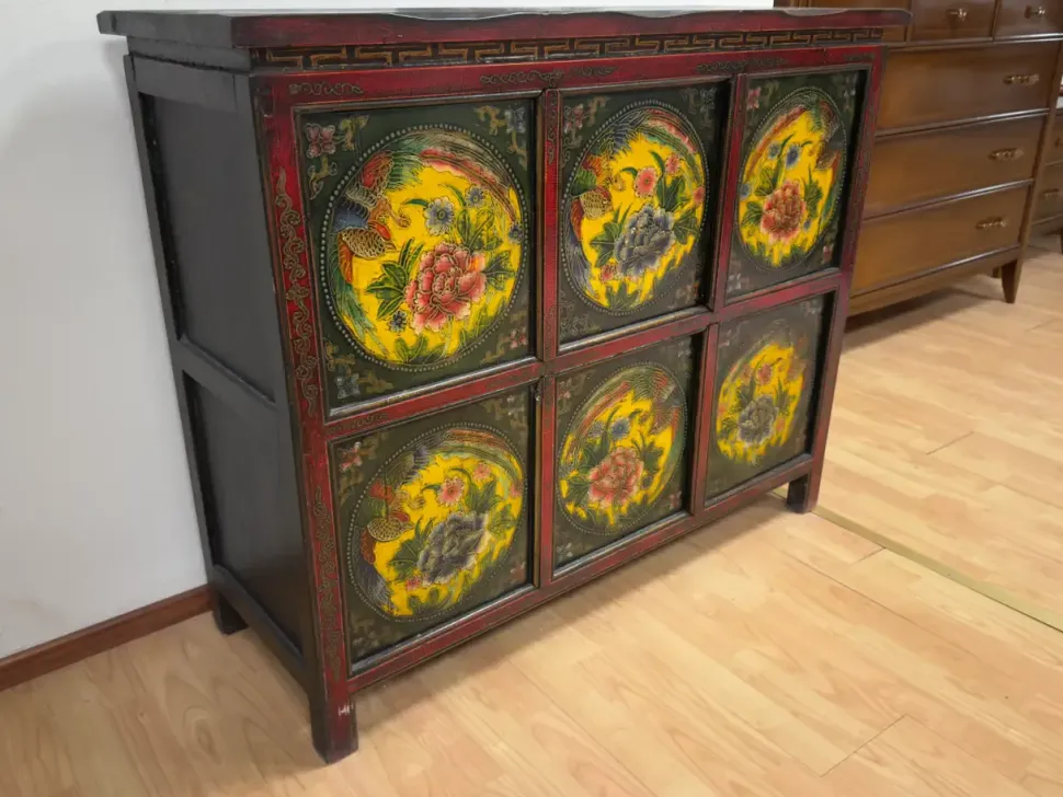 Madia Mondo etnico mobile con decori in stile design di Castagnetti in Offerta Outlet