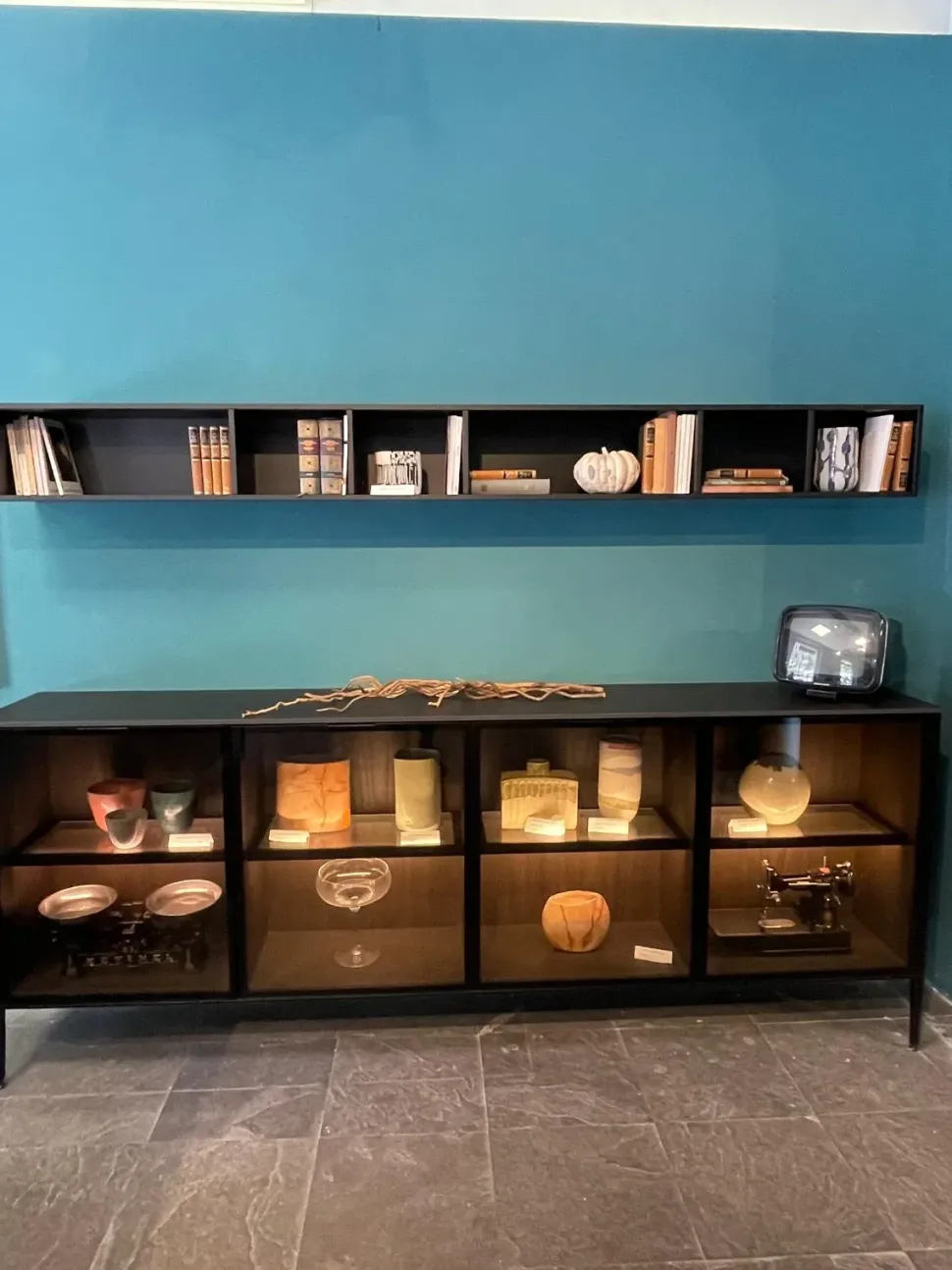 Madia Vetrina unit di Cesar in stile moderno scontata -55%