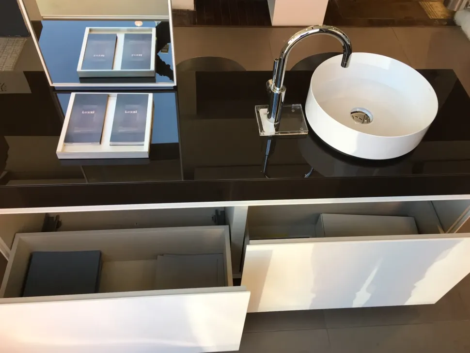 Makro mobile block ad isola Artigianale: mobile bagno a terra A PREZZI OUTLET