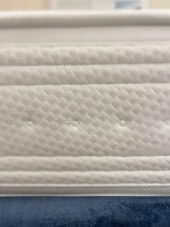 Materasso Doimo armonie del sonno Sinfonia 700 con forte sconto