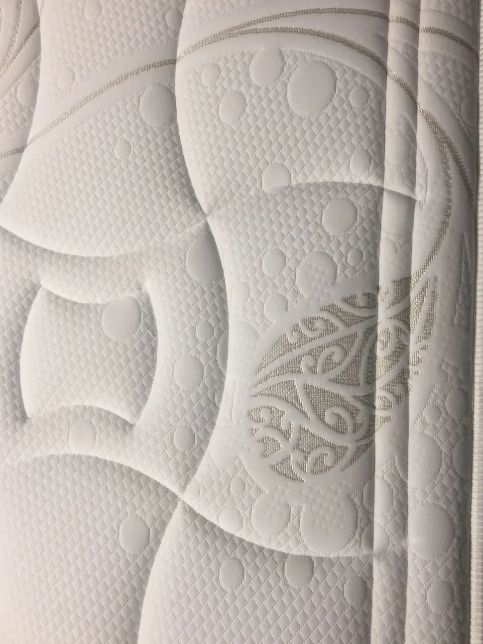 Materasso Doimo armonie del sonno Pasha' con forte sconto