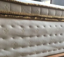 Materasso Virginia matrimoniale, molle insacchettate artigianali. Comfort eccezionale!