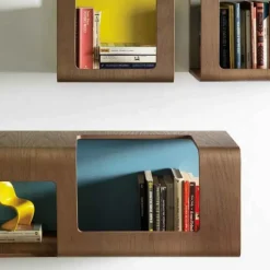 Mensola modello Cyber in stile design di Flai a prezzi convenienti